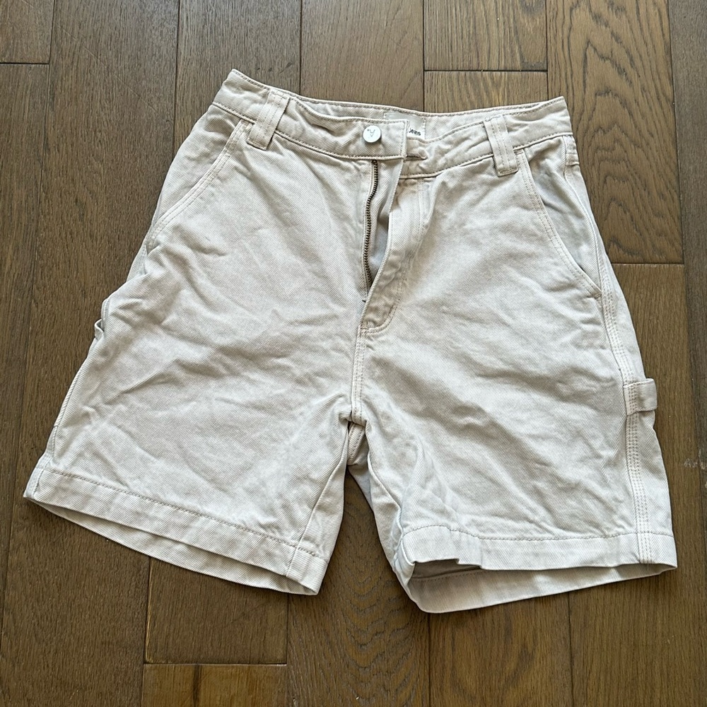 Barely worn off white jean / cargo shorts